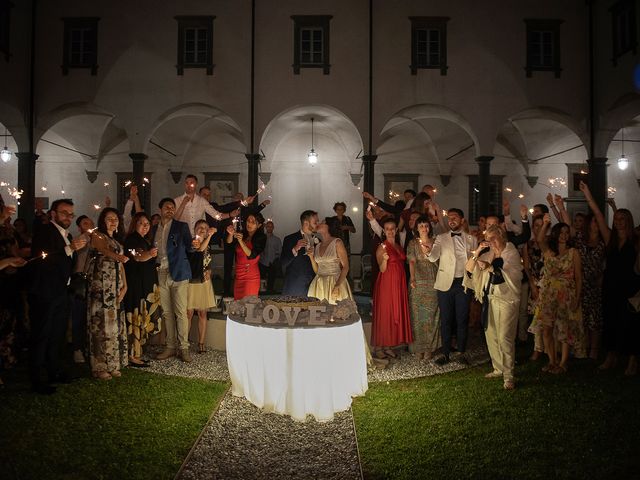 Il matrimonio di Simone e Francesca a Lucca, Lucca 37