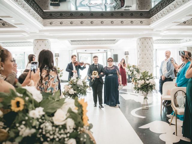 Il matrimonio di Simona e Martina a Caltanissetta, Caltanissetta 33