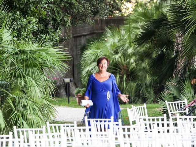 Il matrimonio di Giuseppe e Sara a Torre del Lago, Lucca 10