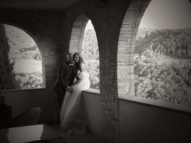 Il matrimonio di Emanuele e Valentina a Gubbio, Perugia 31