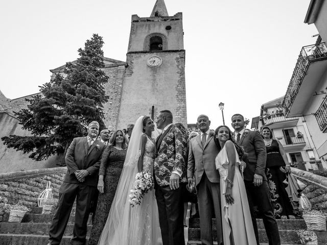 Il matrimonio di Mario e Ginisa a Longi, Messina 4