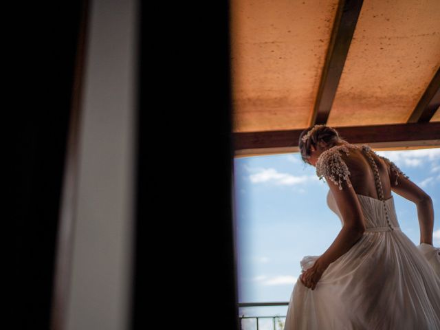 Il matrimonio di Andreina e Fabio a Torre del Greco, Napoli 40