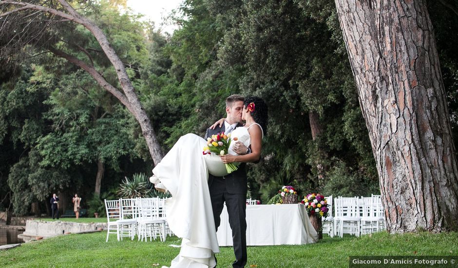 Il matrimonio di Giuseppe e Sara a Torre del Lago, Lucca