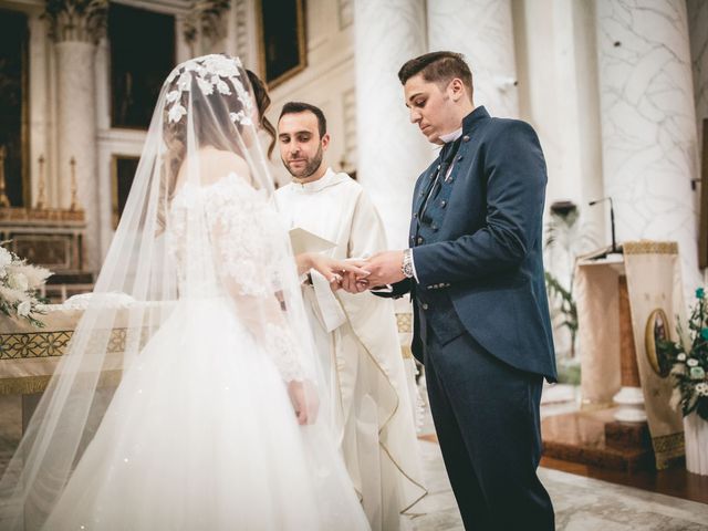 Il matrimonio di Giuseppe e Elisa a Mirabella Imbaccari, Catania 44
