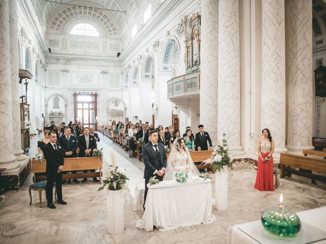 Il matrimonio di Giuseppe e Elisa a Mirabella Imbaccari, Catania 49