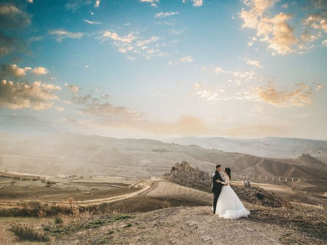 Il matrimonio di Giuseppe e Elisa a Mirabella Imbaccari, Catania 56