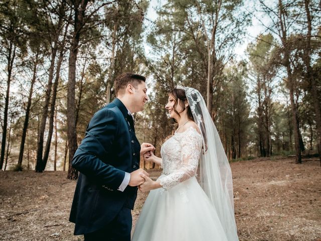 Il matrimonio di Giuseppe e Elisa a Mirabella Imbaccari, Catania 59