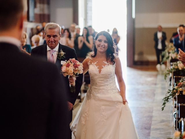 Il matrimonio di Stefano e Alessia a Mosciano Sant&apos;Angelo, Teramo 27