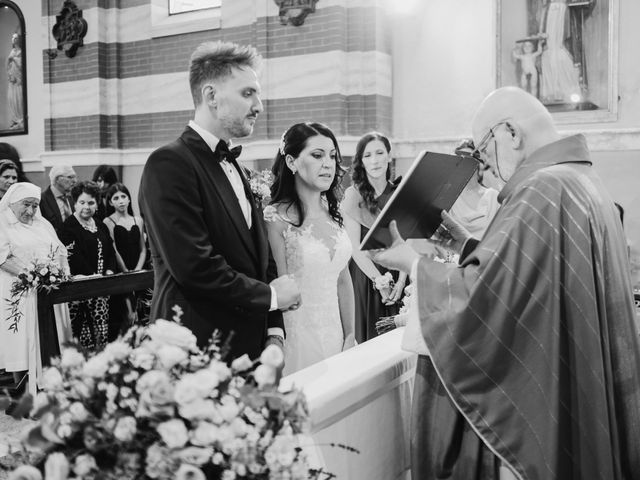 Il matrimonio di Stefano e Alessia a Mosciano Sant&apos;Angelo, Teramo 32