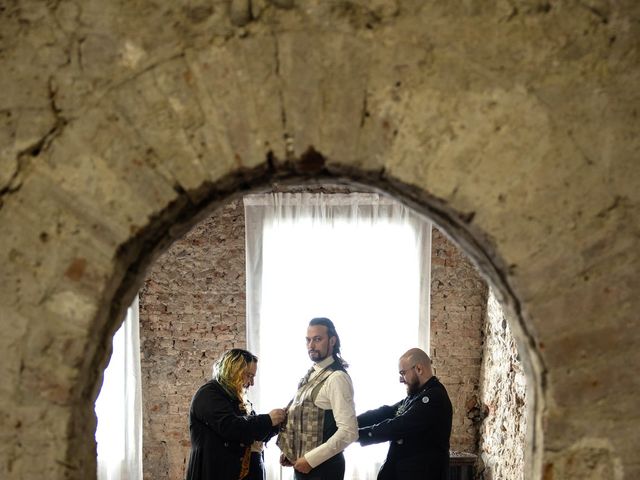 Il matrimonio di Lorenzo e Silvia a Peschiera Borromeo, Milano 8
