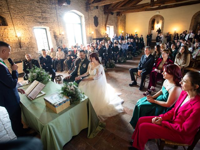 Il matrimonio di Lorenzo e Silvia a Peschiera Borromeo, Milano 30