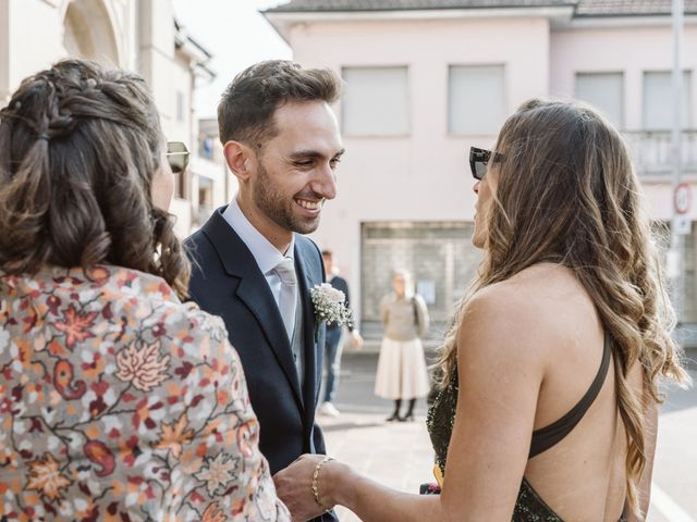Il matrimonio di Mirco e Sara a Meda, Monza e Brianza 33