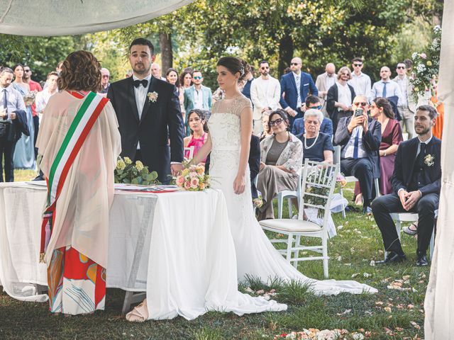 Il matrimonio di Alessandro e Silvia a San Giorgio Bigarello, Mantova 24