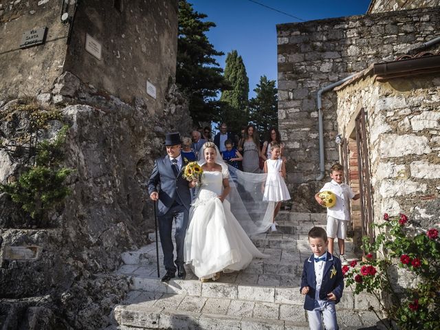 Il matrimonio di Fabrizio e Ilaria a Semproniano, Grosseto 42