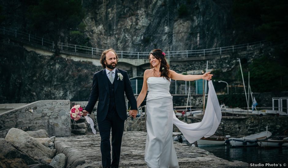 Il matrimonio di Massimo e Sara a Monterosso al Mare, La Spezia