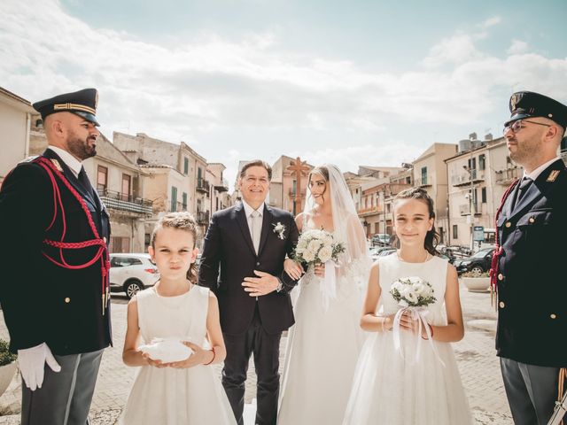 Il matrimonio di Simona e Arcangelo a San Cataldo, Caltanissetta 43