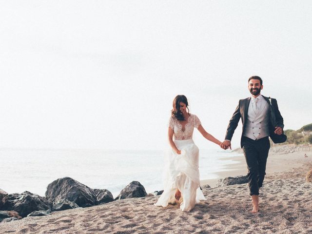 Il matrimonio di Francesco e Jenny a San Basile, Cosenza 14