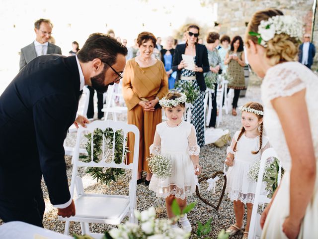 Il matrimonio di Fabio e Irene a Castelnuovo Magra, La Spezia 24