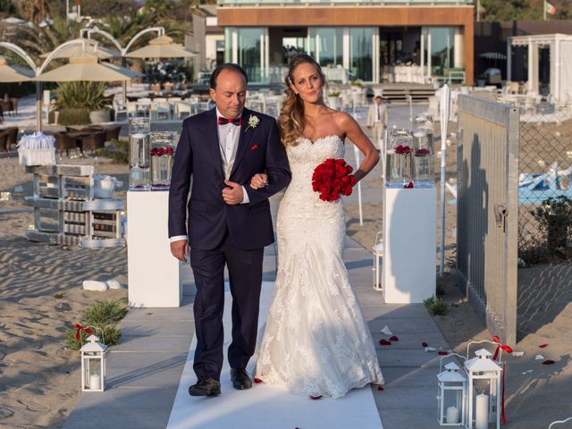 Il matrimonio di Matteo e Giada a Viareggio, Lucca 20