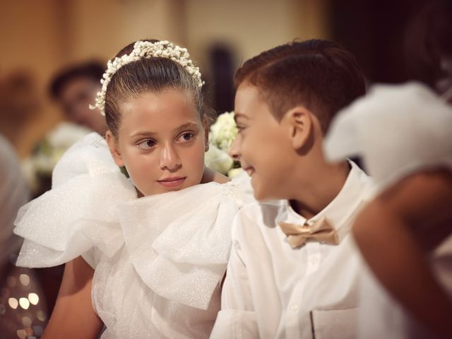 Il matrimonio di Angela e Valentino a Montecalvo Irpino, Avellino 24