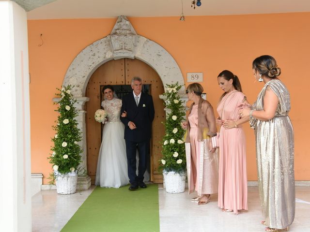 Il matrimonio di Angela e Valentino a Montecalvo Irpino, Avellino 51