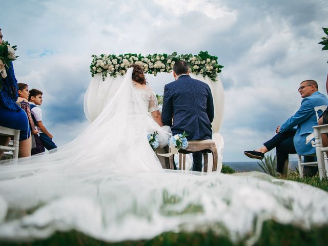 Il matrimonio di Michael e Vittoria a Santa Cesarea Terme, Lecce 34
