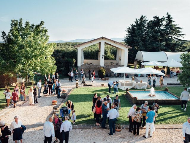 Il matrimonio di Luigi e Sara a Ronciglione, Viterbo 27