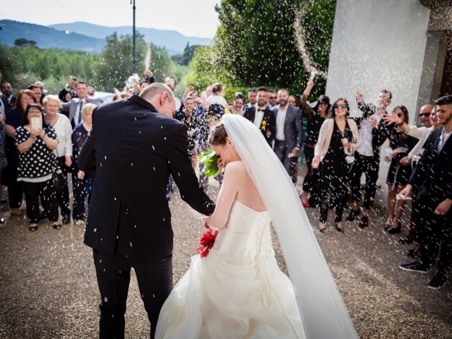 Il matrimonio di Emanuele e Serena a Carmignano, Prato 38