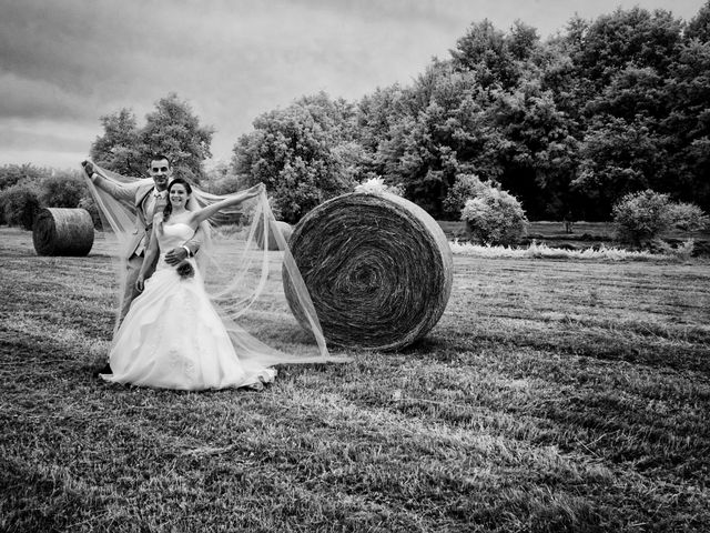 Il matrimonio di Emanuele e Serena a Carmignano, Prato 42