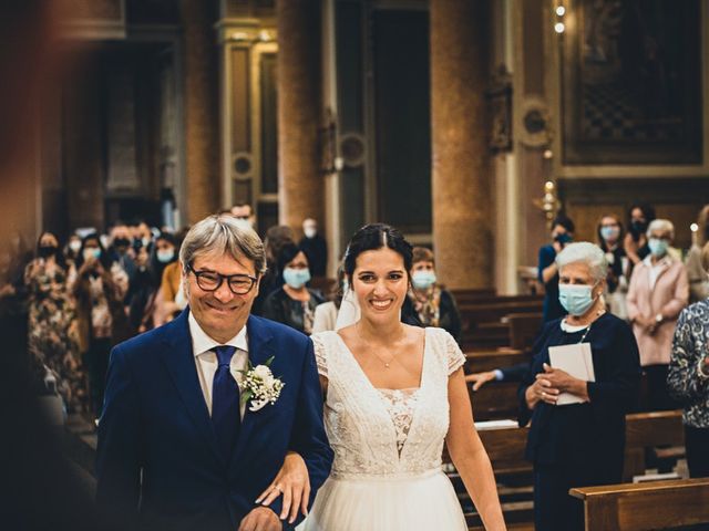 Il matrimonio di Davide e Martina a Pregnana Milanese, Milano 13