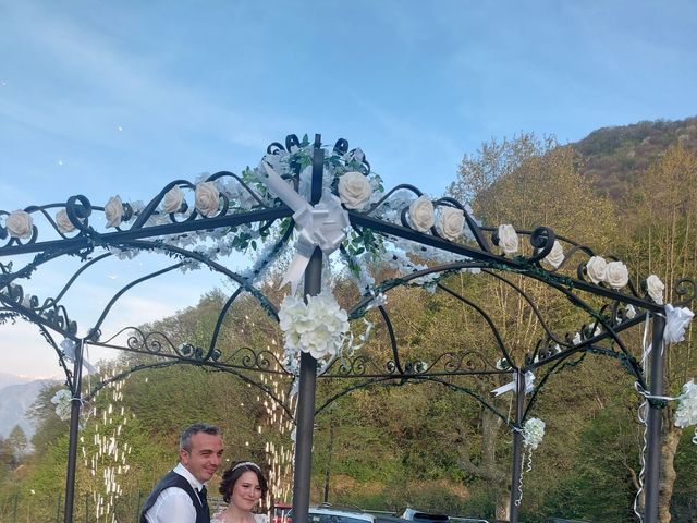 Il matrimonio di simone e martina a San Fedele Intelvi, Como 6