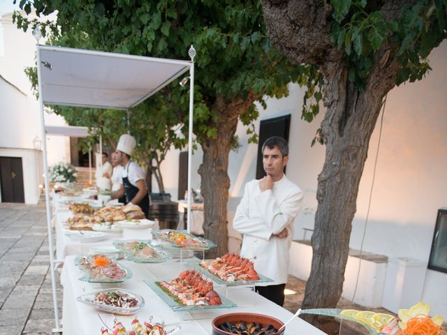 Il matrimonio di Gian Luca e Adriana a Ostuni, Brindisi 13