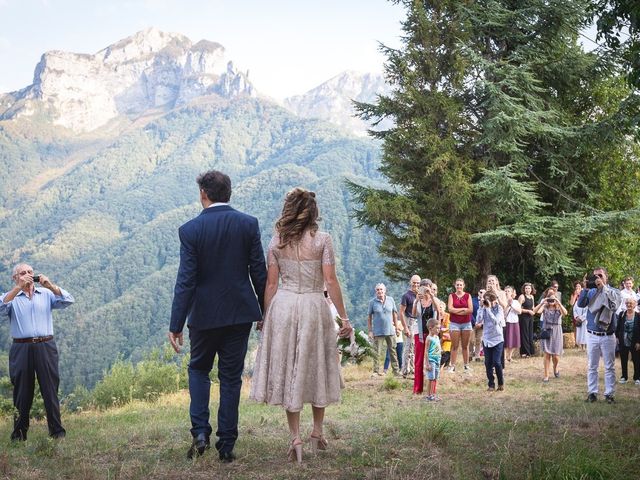 Il matrimonio di Luca e Marusca a Stazzema, Lucca 35