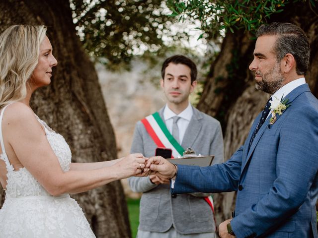 Il matrimonio di Kosmas e Nicole a Ostuni, Brindisi 48