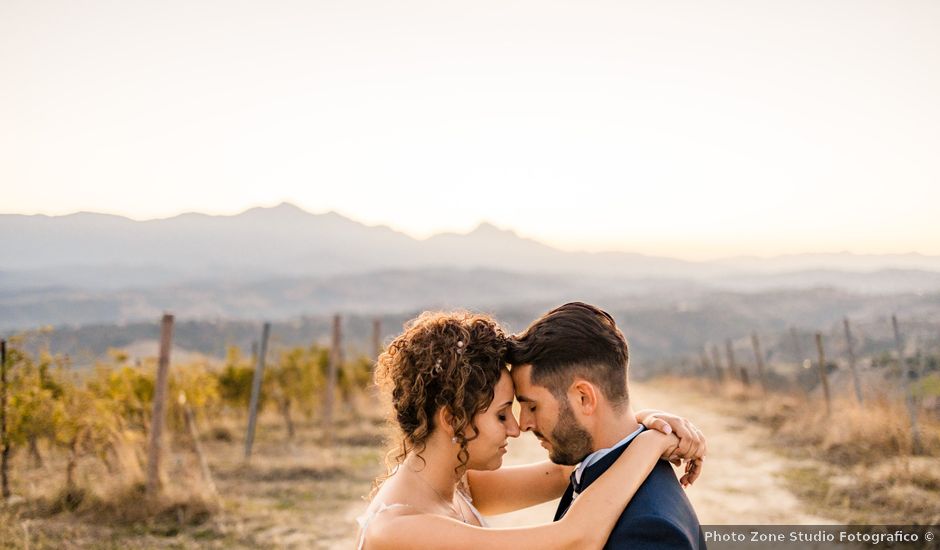 Il matrimonio di Simone e Daniela a Città Sant'Angelo, Pescara