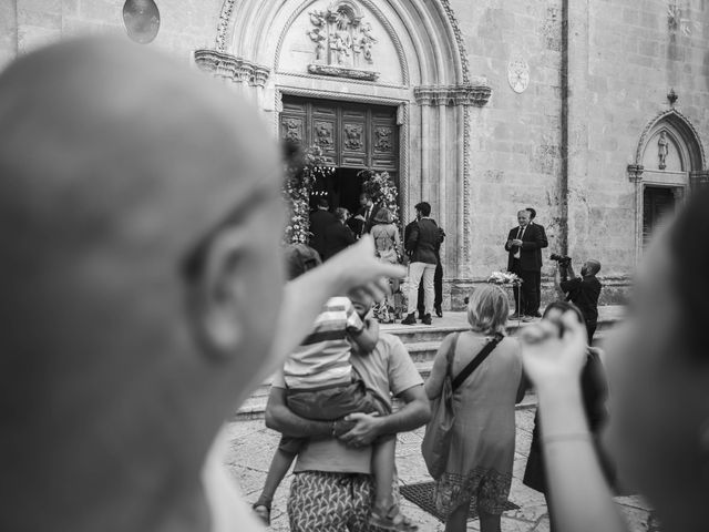 Il matrimonio di Luca e Annarita a Ostuni, Brindisi 29