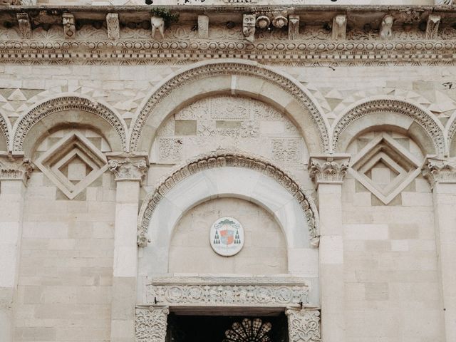 Il matrimonio di Andrea e Vanessa a Troia, Foggia 27