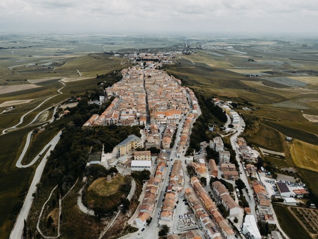 Il matrimonio di Andrea e Vanessa a Troia, Foggia 40