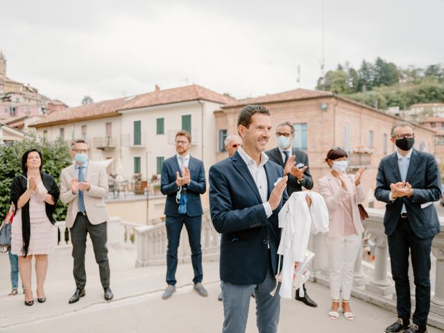 Il matrimonio di Massimo e Michela a Monforte d&apos;Alba, Cuneo 19