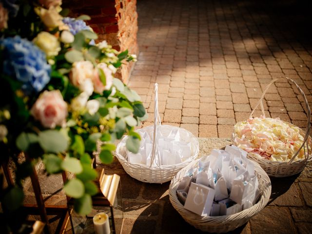 Il matrimonio di Mauro e Cristina a Salussola, Biella 36