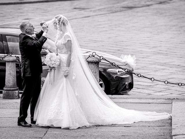 Il matrimonio di Vincenzo e Erika a Torino, Torino 17