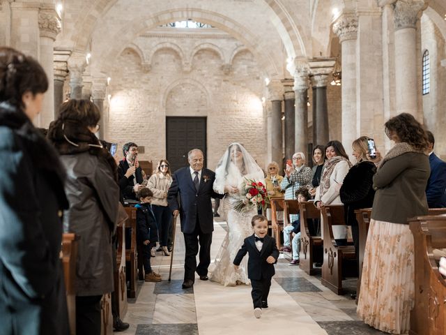 Il matrimonio di Marino e Annamaria a Mola di Bari, Bari 17