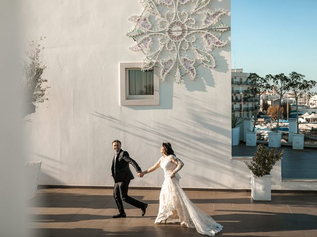 Il matrimonio di Marino e Annamaria a Mola di Bari, Bari 2