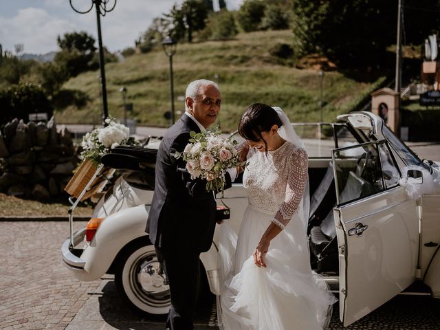 Il matrimonio di Luca e Cristina a Lecco, Lecco 27
