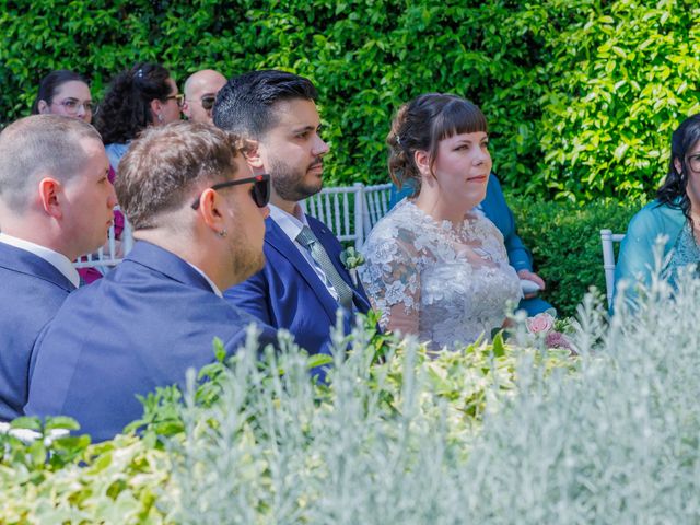 Il matrimonio di Simone e Sofia a Bevilacqua, Verona 38