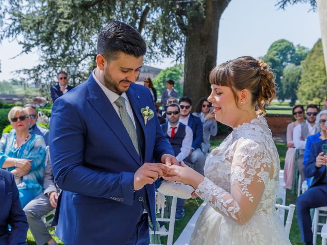 Il matrimonio di Simone e Sofia a Bevilacqua, Verona 43