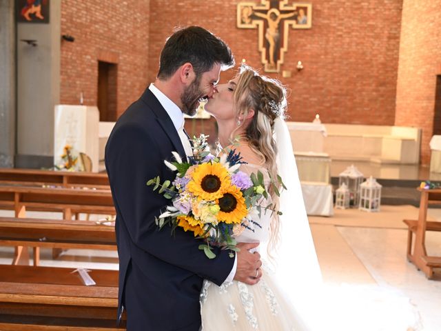 Il matrimonio di Aldi e Brunilda a Ponte Buggianese, Pistoia 57
