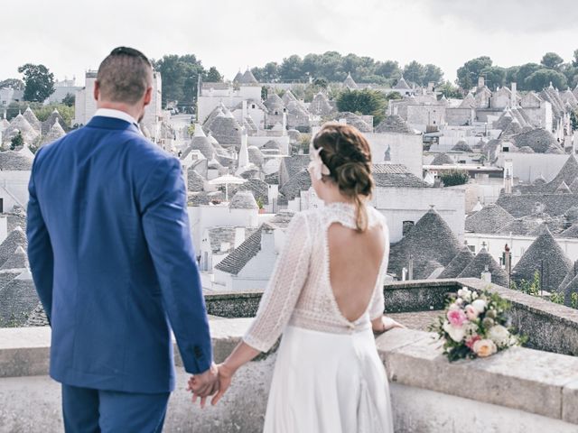 Il matrimonio di Nicola e Marianna a Alberobello, Bari 7