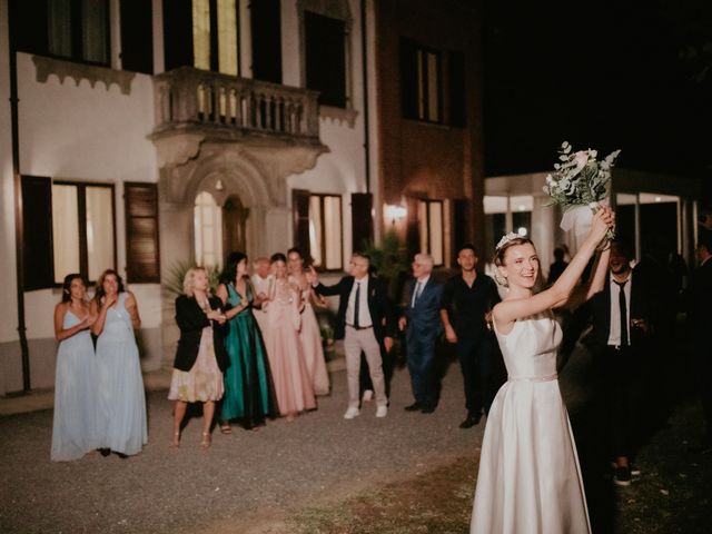 Il matrimonio di Matteo e Vania a Canale, Cuneo 44