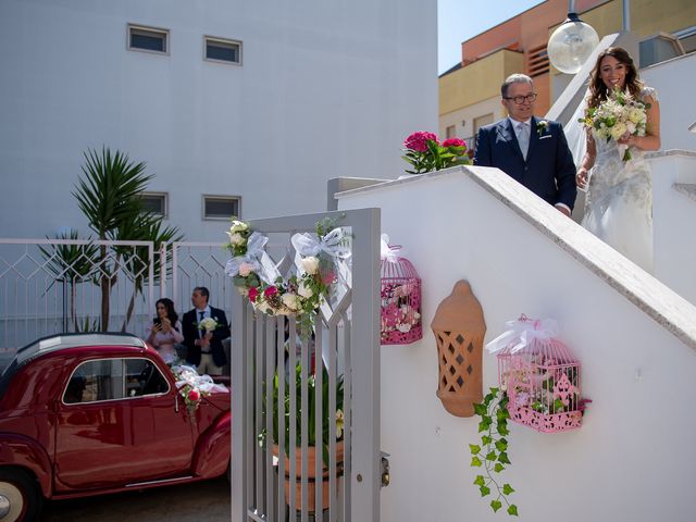 Il matrimonio di Tommaso e Edwige a Noicattaro, Bari 45